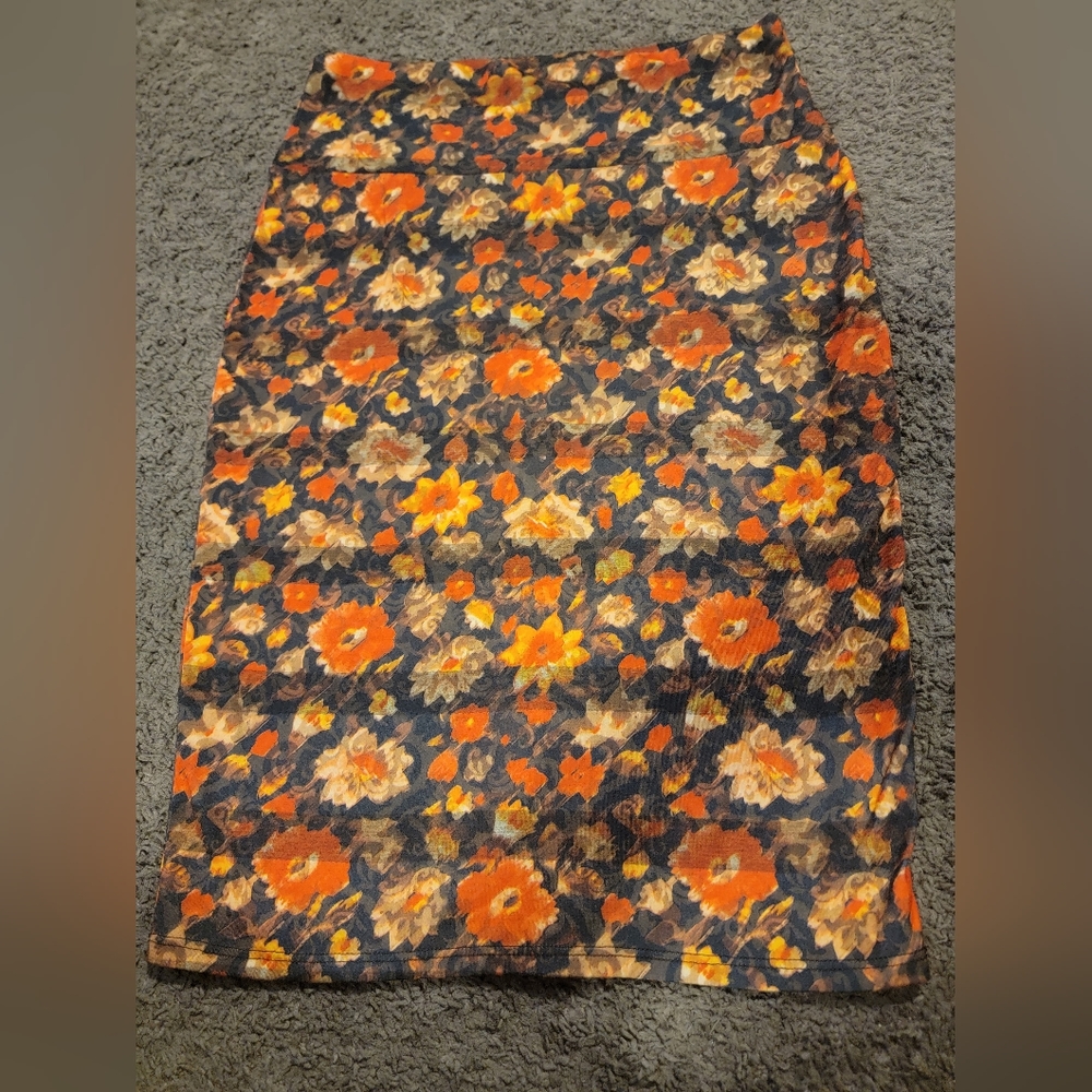 LuLaRoe Cassie Pencil Skirt Size Small Orange Floral